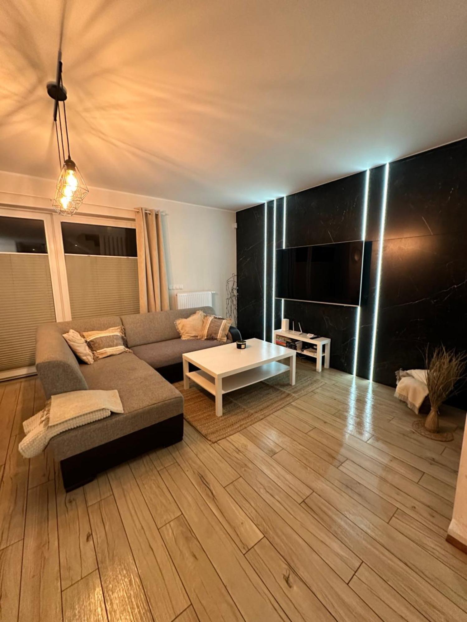 Domowy Zakatek Villa Tuchom Kültér fotó