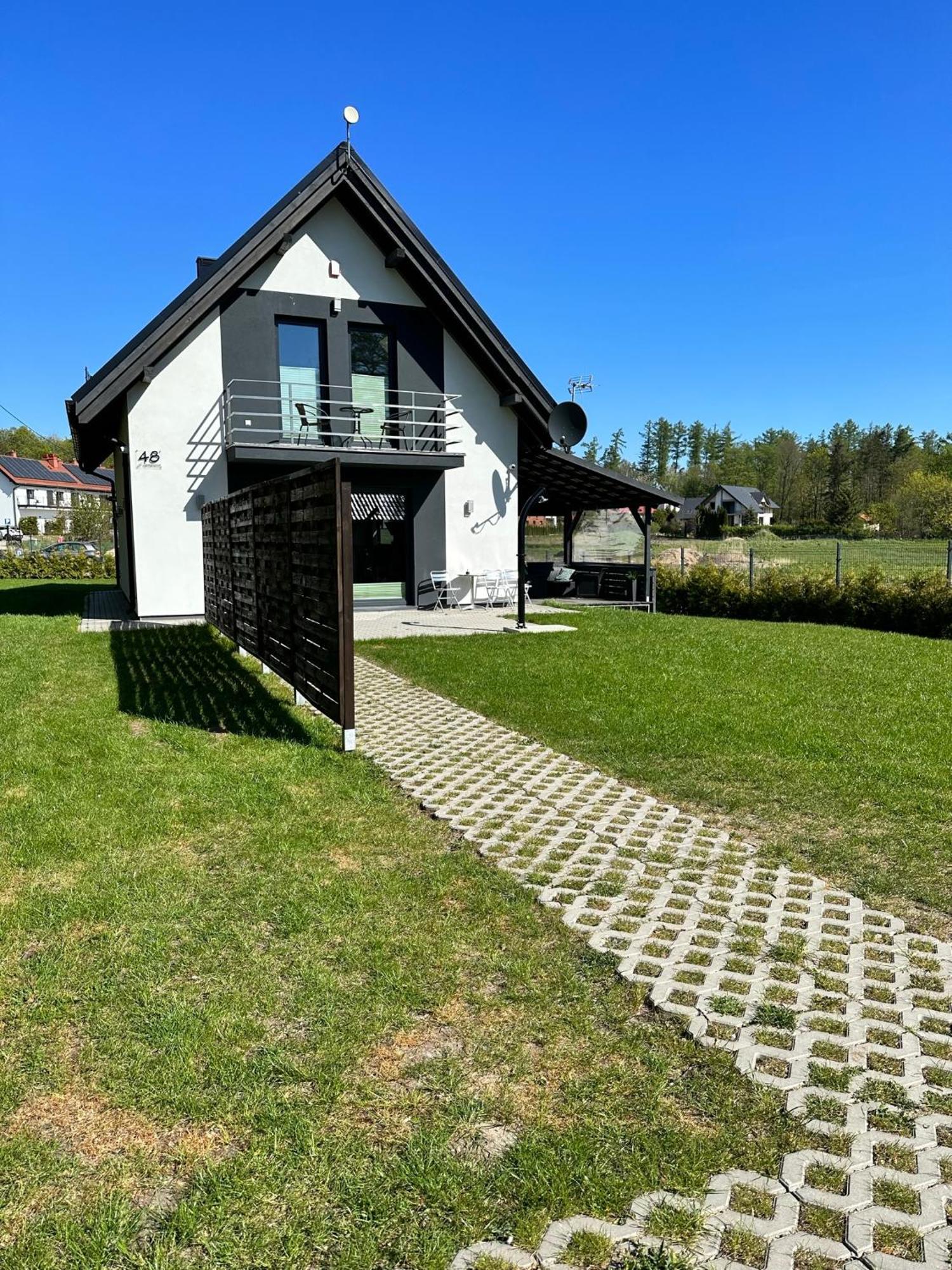 Domowy Zakatek Villa Tuchom Kültér fotó